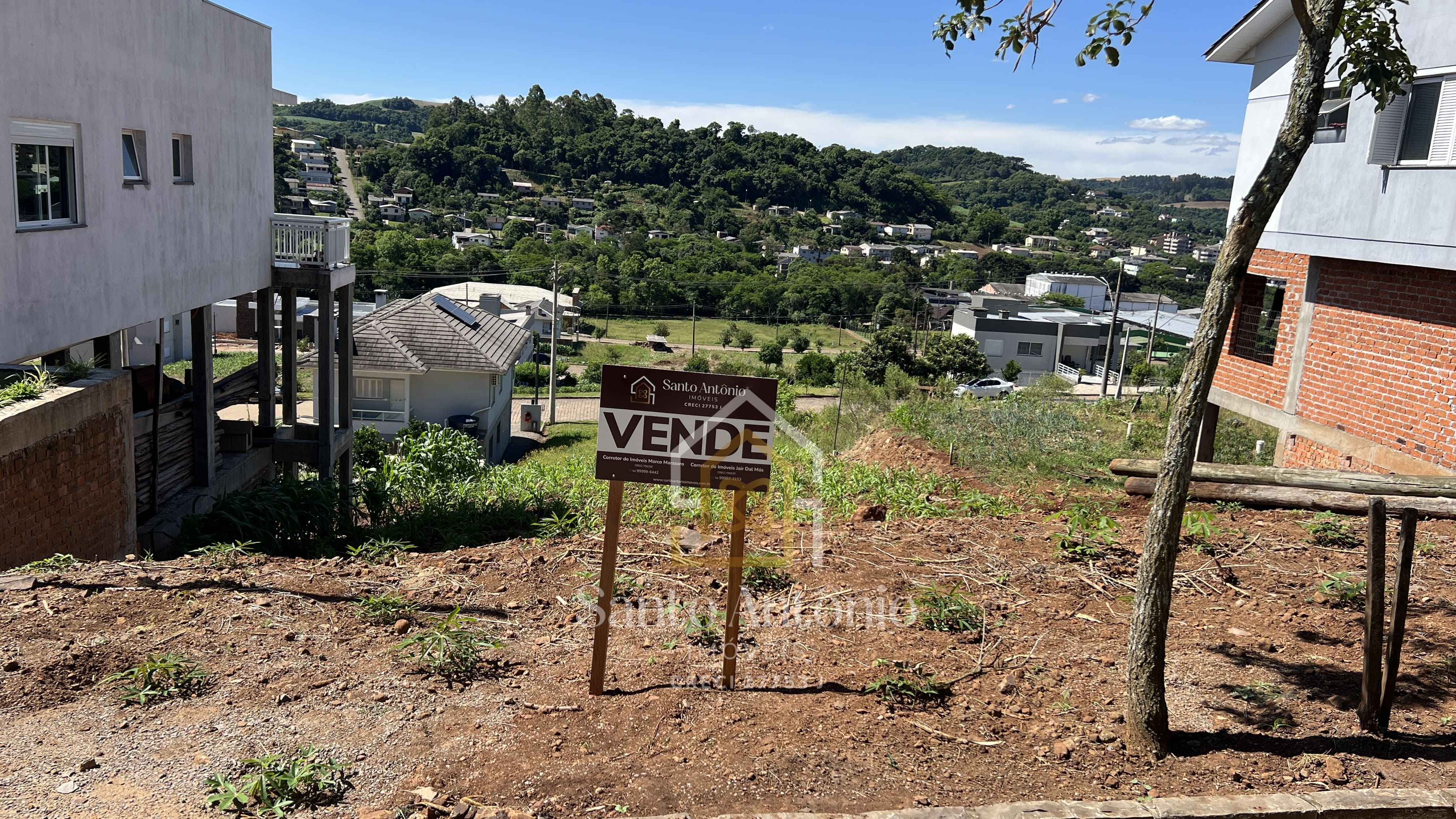 Terreno Residencial - Bairro Santin