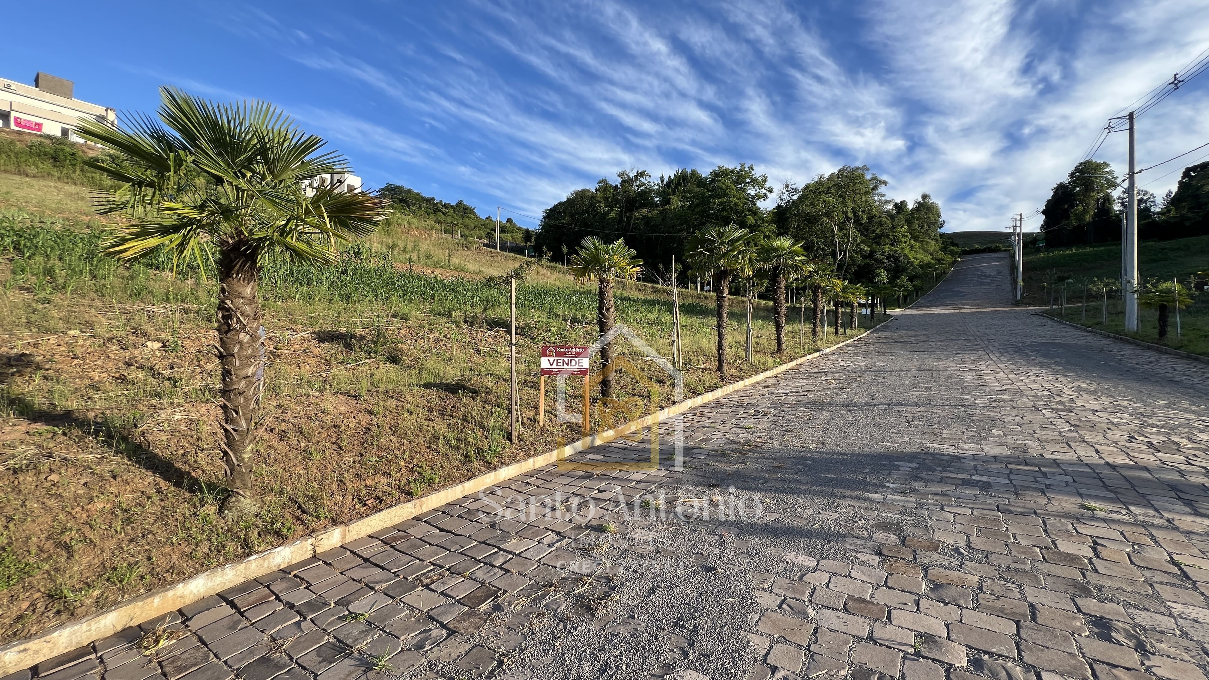 Terreno residencial - Bairro Santin