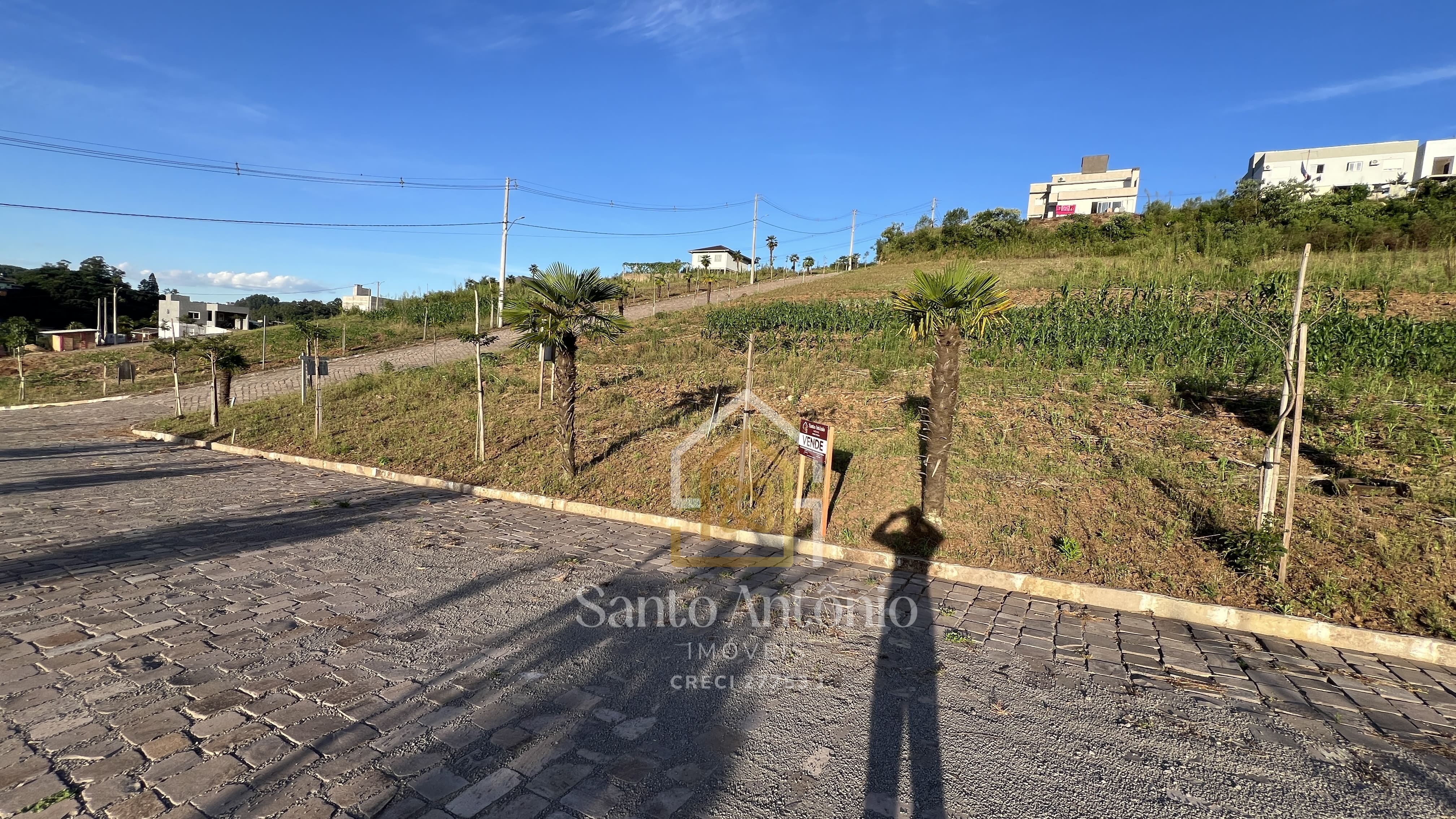 Terreno residencial - Bairro Santin