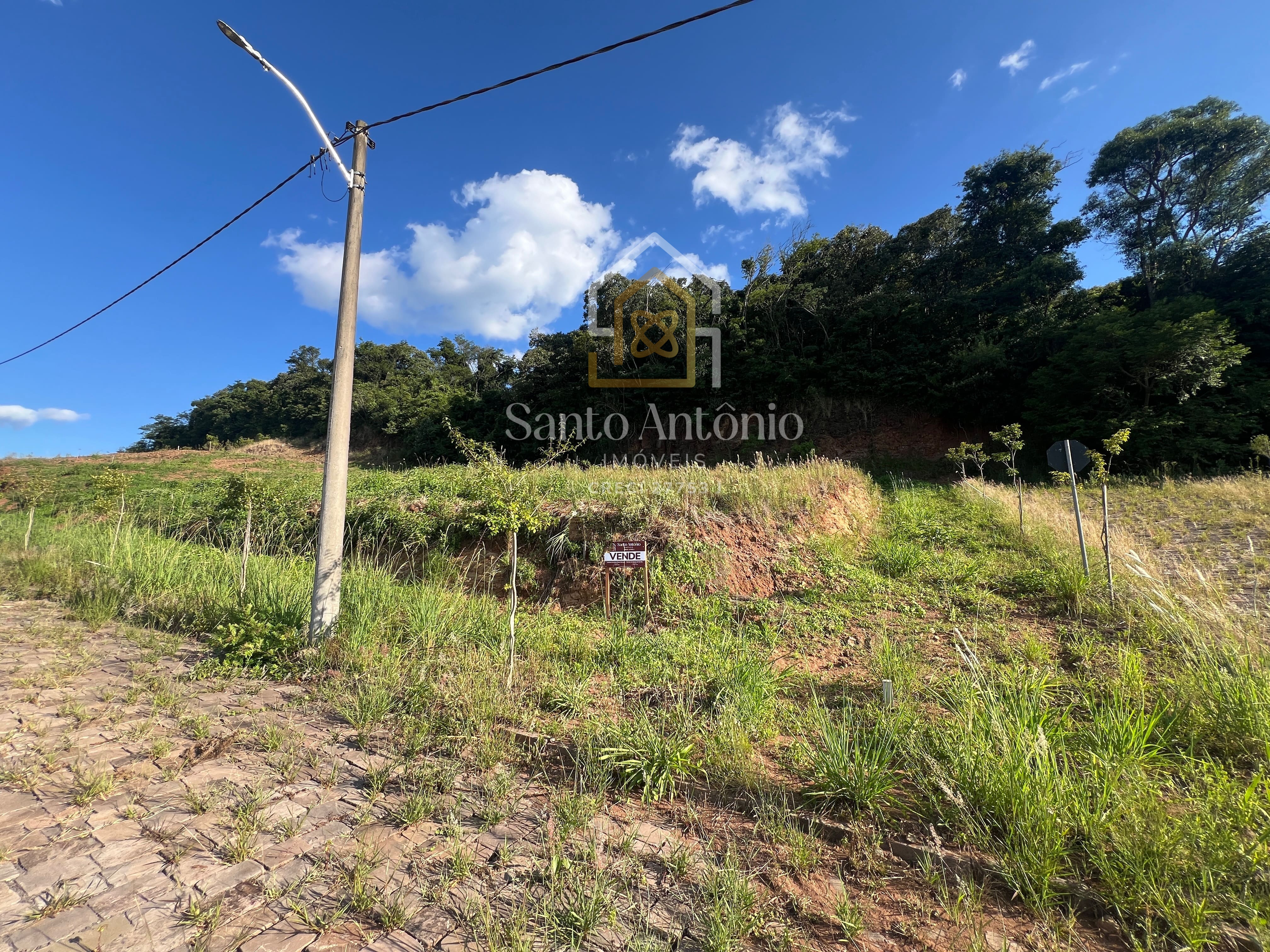 Terreno residencial - Bairro Santin