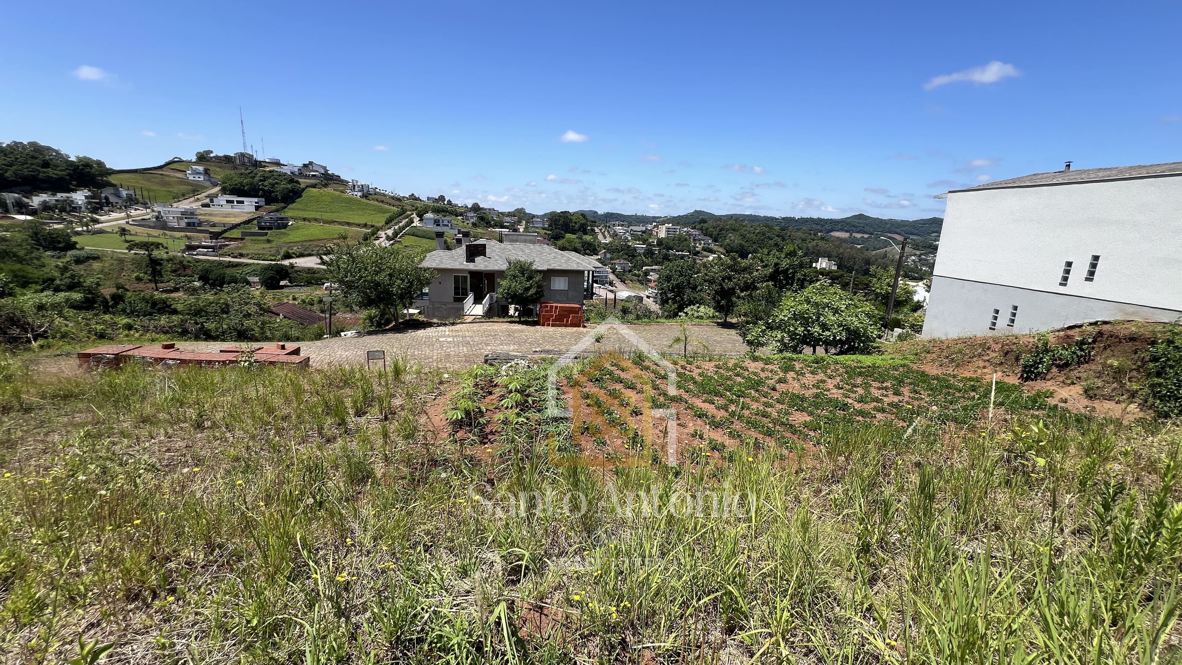 Terreno residencial - Monte Grappa